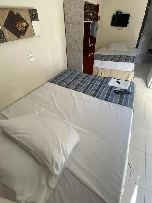Hotel Zata - Economico Крисиума 2*,