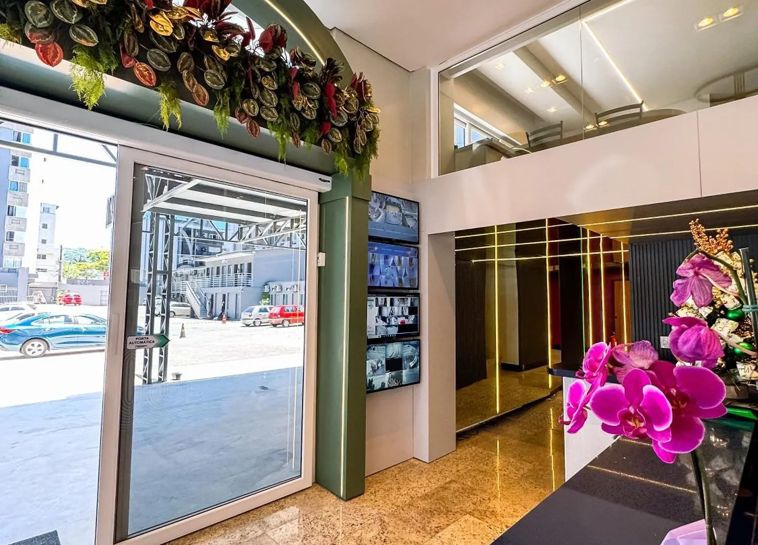 **  Hotel Zata - Economico Крисиума Бразилия