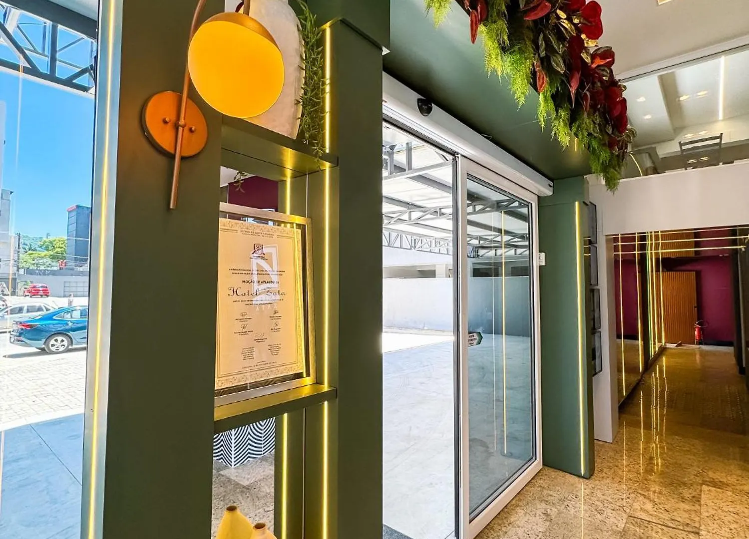 Hotel Zata - Economico Criciuma